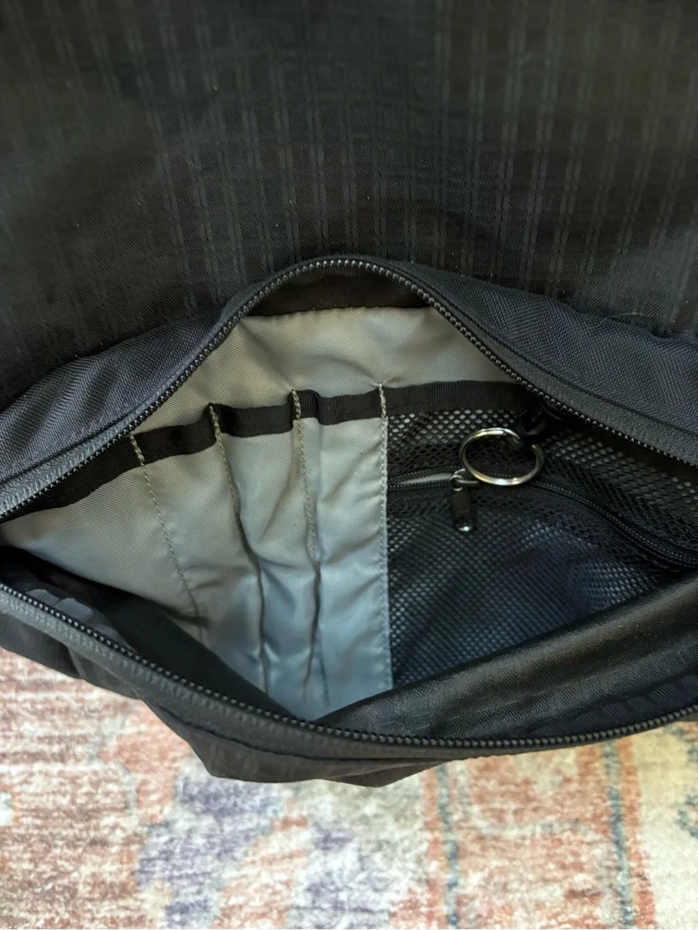 Vintage Patagonia Messenger Laptop Bag Padded Pockets Adjustable Strap Black